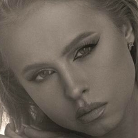 Alexandra Postnikova Desnuda