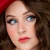 Angie Griffin Desnuda