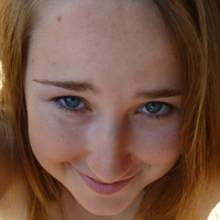 A Tiny Nomad Desnuda