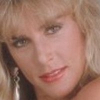 Barbara Dare Desnuda