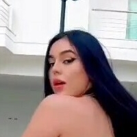 Bella Angel Dezoitou Desnuda