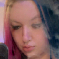 bi_girl42069 Desnuda