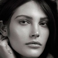Catherine Mcneil Desnuda