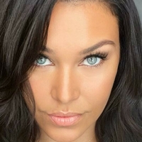 Clarke Styles Desnuda