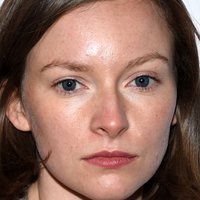 Deragh Campbell Desnuda