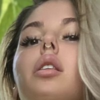Dilyla Bloom Desnuda