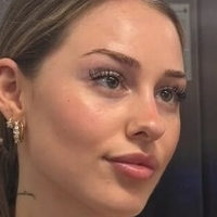 Elianabajrami Desnuda