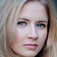 Eliza Bennett Desnuda