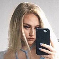 Ellie Hemmings Desnuda