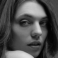 Emma Starmore Smith Desnuda