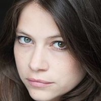 Florence Coste Desnuda