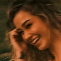 Isabella Urbzz Desnuda