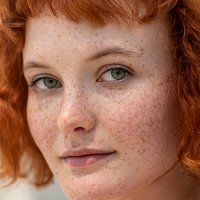 Kacy Hill Desnuda