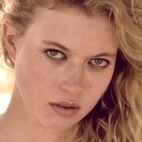 Kelsey Vogelzang Desnuda