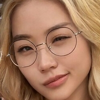 kimiyoon Desnuda