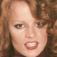 Lisa De Leeuw Desnuda