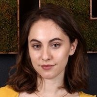 Madeline Weinstein Desnuda