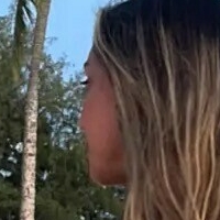 Milan Manfredi Desnuda