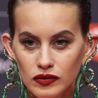 Milena Smit Desnuda