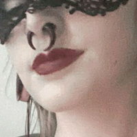 occultits Desnuda
