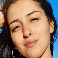 Paula Pérez Beneteau Desnuda