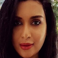 Ramya Inti Desnuda