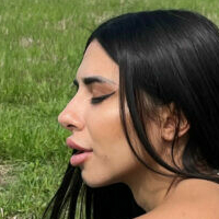 Sara Sfamuri Desnuda