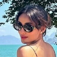 Tangia Zaman Methila Desnuda