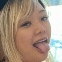Tymwits (Jackie) Desnuda
