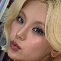 Yeji - ITZY (예지, Hwang Ye-ji) Desnuda